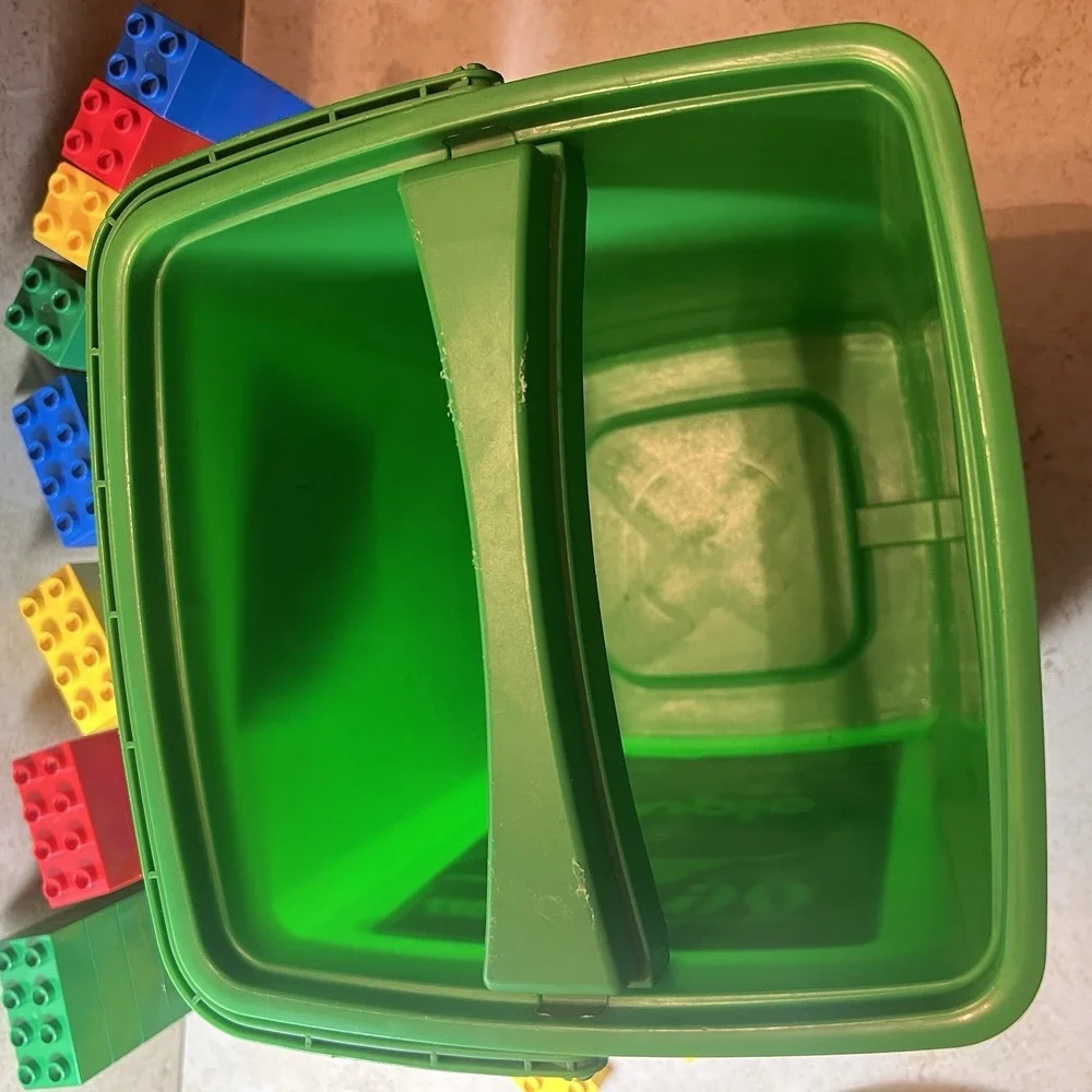 LEGO DUPLO Large Green Bucket #1844 3 People Vintage Door Cars Mixed Collection